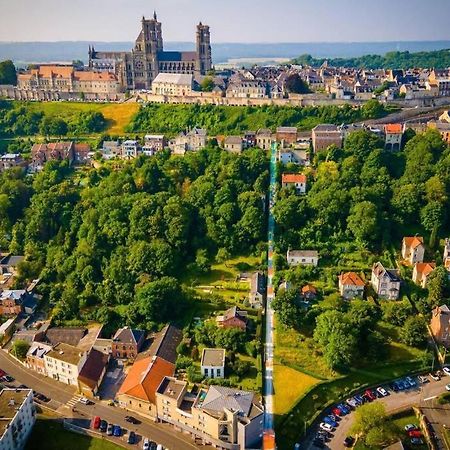 Au Coeur De La Cite Medievale Apartman Laon Kültér fotó